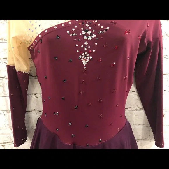 ❤️‍🔥Custom/Skating Dress❤️‍🔥EUC❤️‍🔥Measurements In Pics❤️‍🔥 - Picture 2 of 16